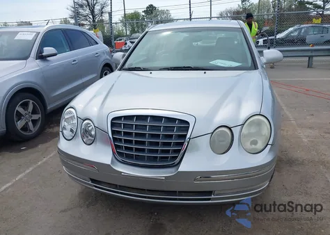 2005 Kia Amanti z USA, uszkodzony, nr VIN KNALD124155077426